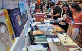 Programa de la Feria del Libro 2025: todas las actividades del 25 de abril Programa de la Feria del Libro 2025: todas las actividades del 25 de abril